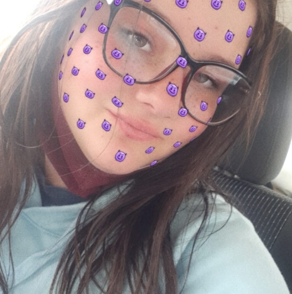 Meet your Posher, Hannah